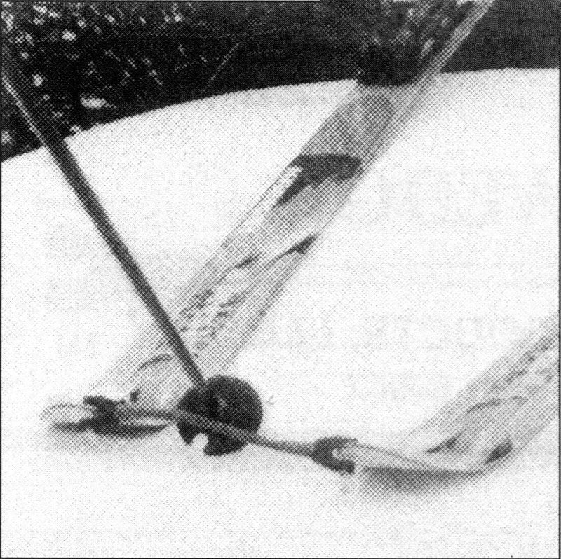 Edgie Wedgie - The Original Kids Ski Tip Connector (Red) - Image 5